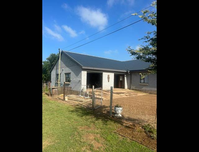 3 BEDROOM HOUSE FOR SALE IN MEYERHOF